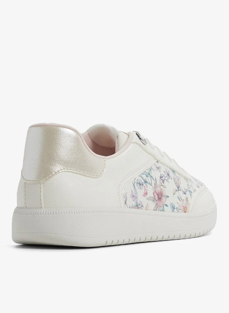 الدو سنيكرز أريان بلونين مع دانتيل